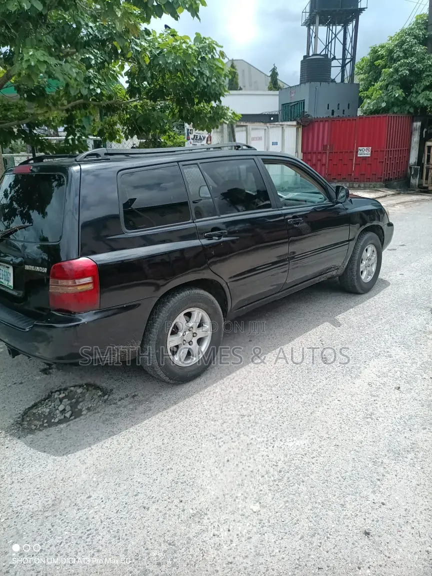 Toyota Highlander Limited V6 FWD 2004 Black
