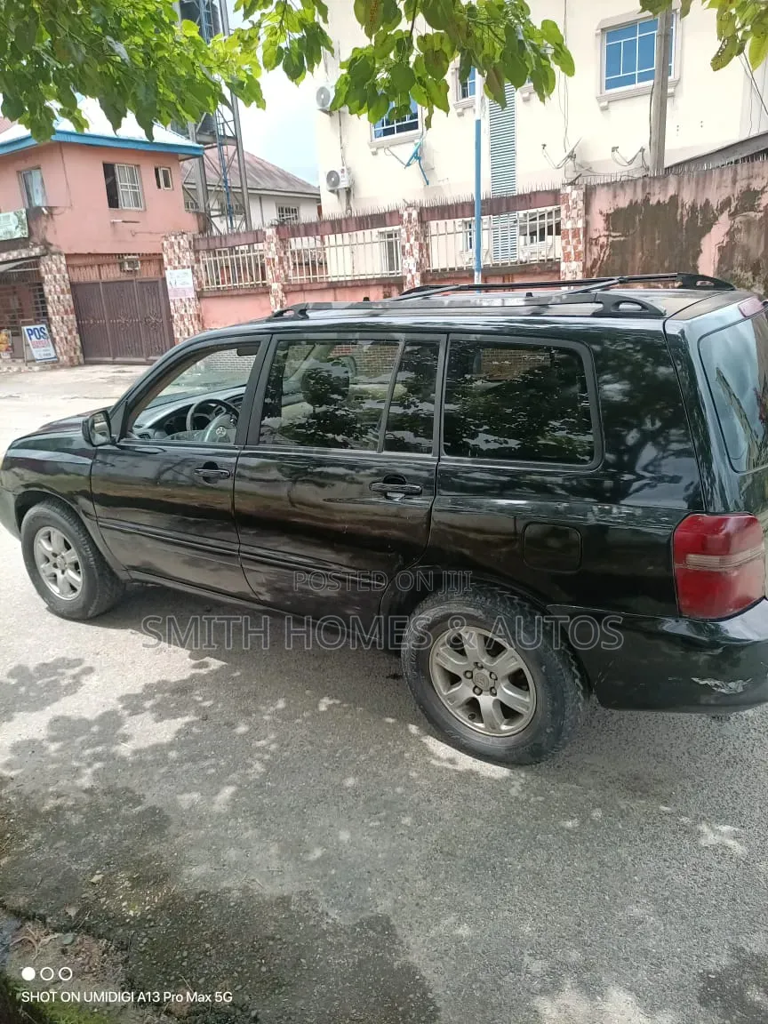 Toyota Highlander Limited V6 FWD 2004 Black