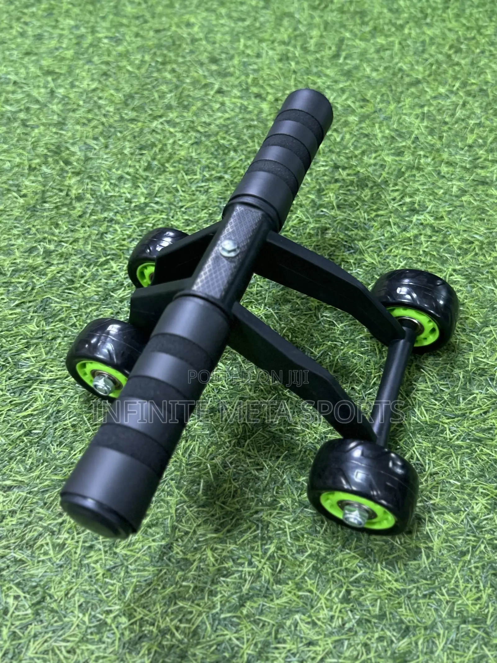 Brand New 4 Wheel Ab Roller
