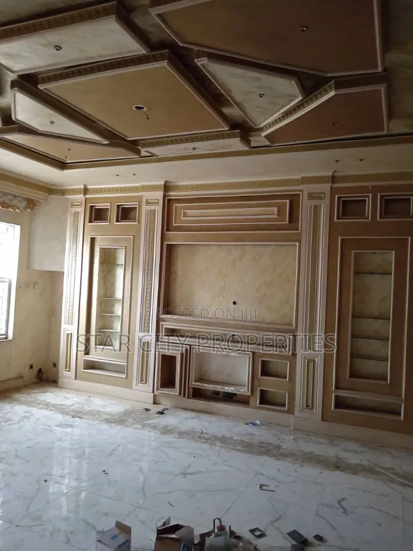 6bdrm Duplex in Omole Phase 1 for rent