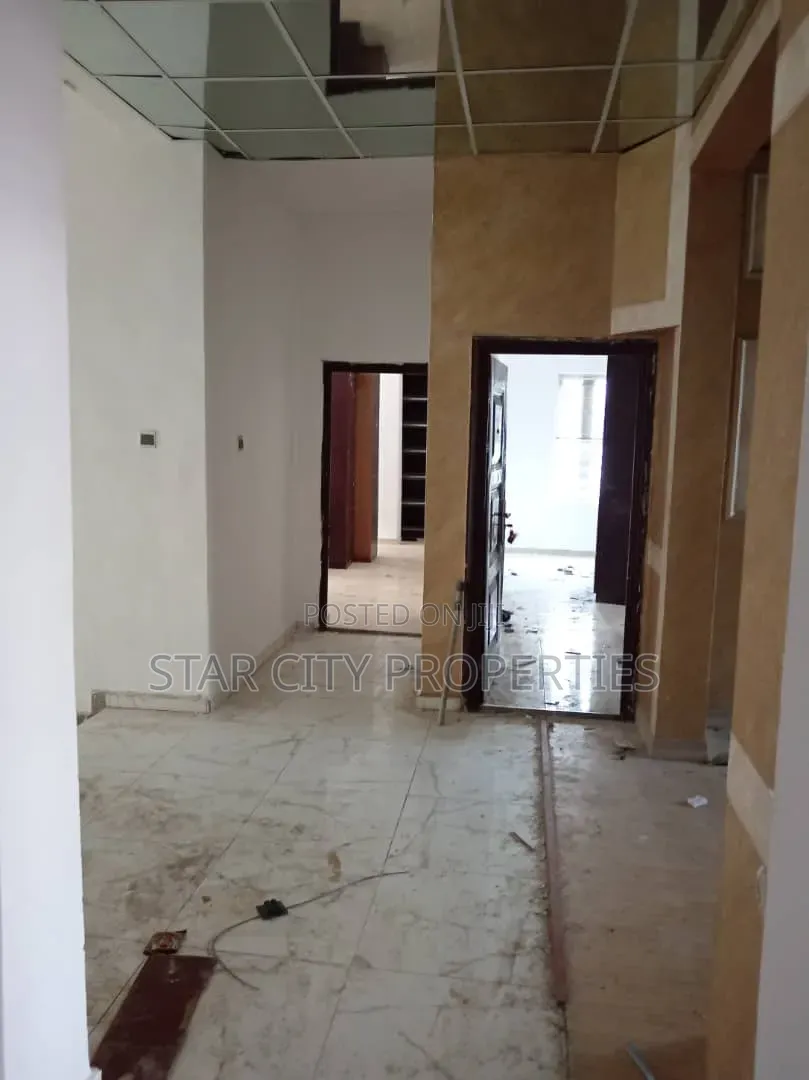 6bdrm Duplex in Omole Phase 1 for rent