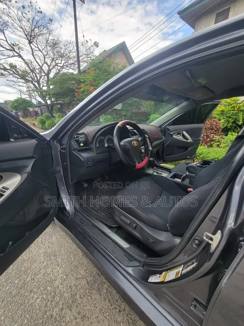 Toyota Camry 2.4 SE 2008 Gray