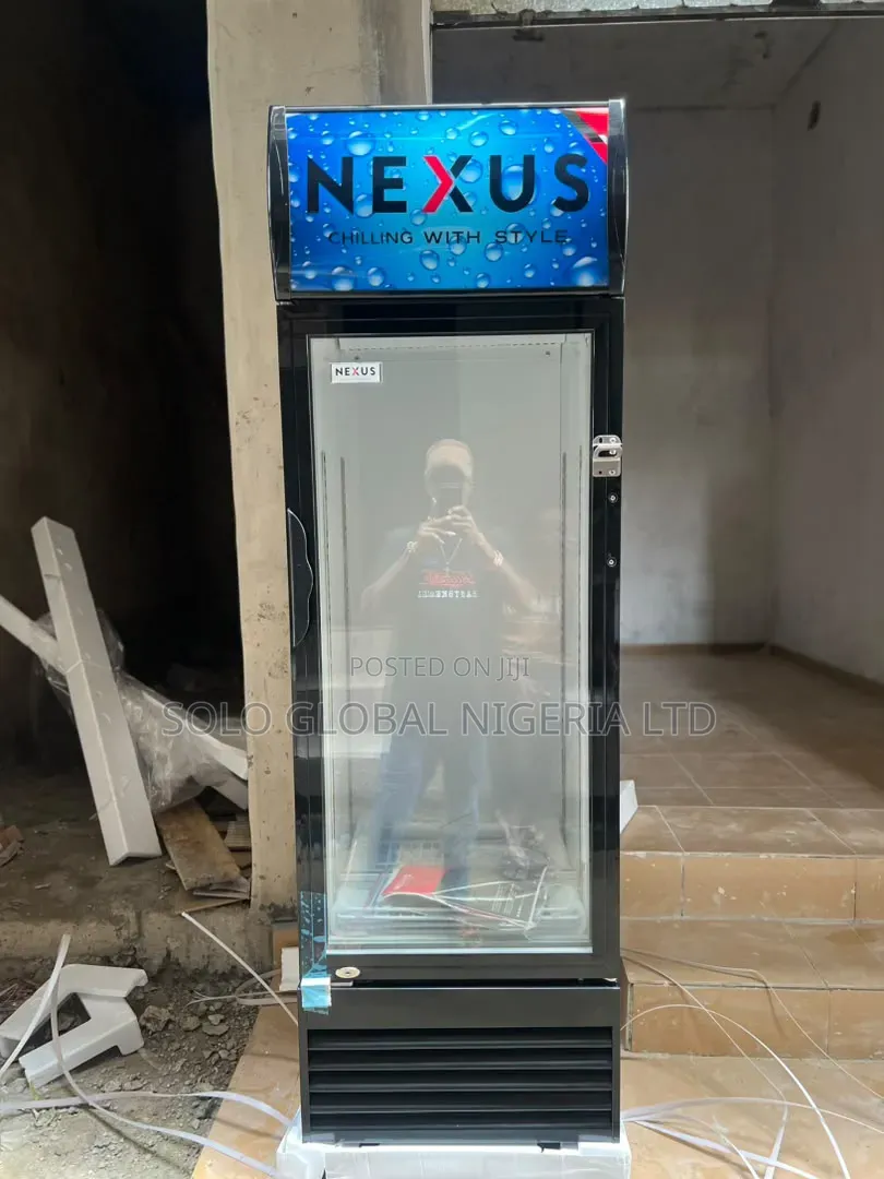 NEXUS Show Glass Chiller 315 Liters