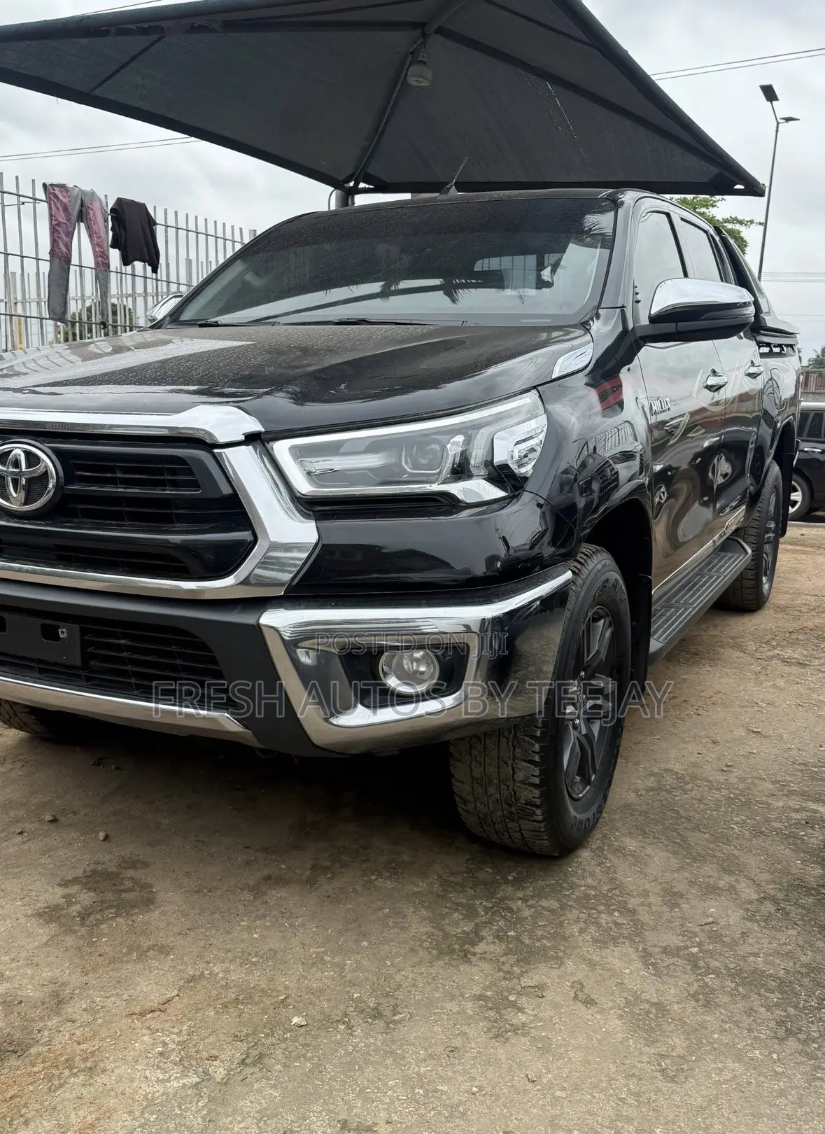 Toyota Hilux 2023 Black