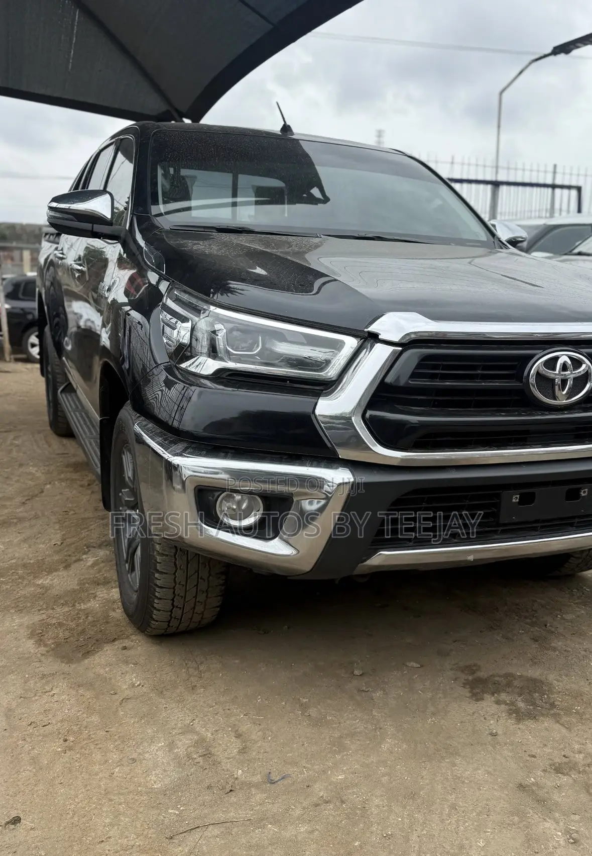 Toyota Hilux 2023 Black