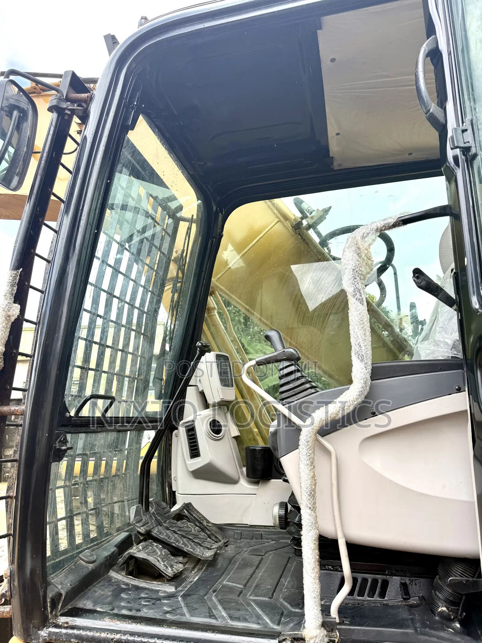 Direct Tokunbo Excavator CAT320CL (4 Units Available)