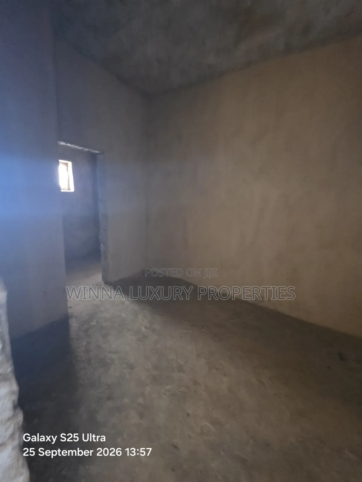 4bdrm Duplex in Paradise, Kaura for sale