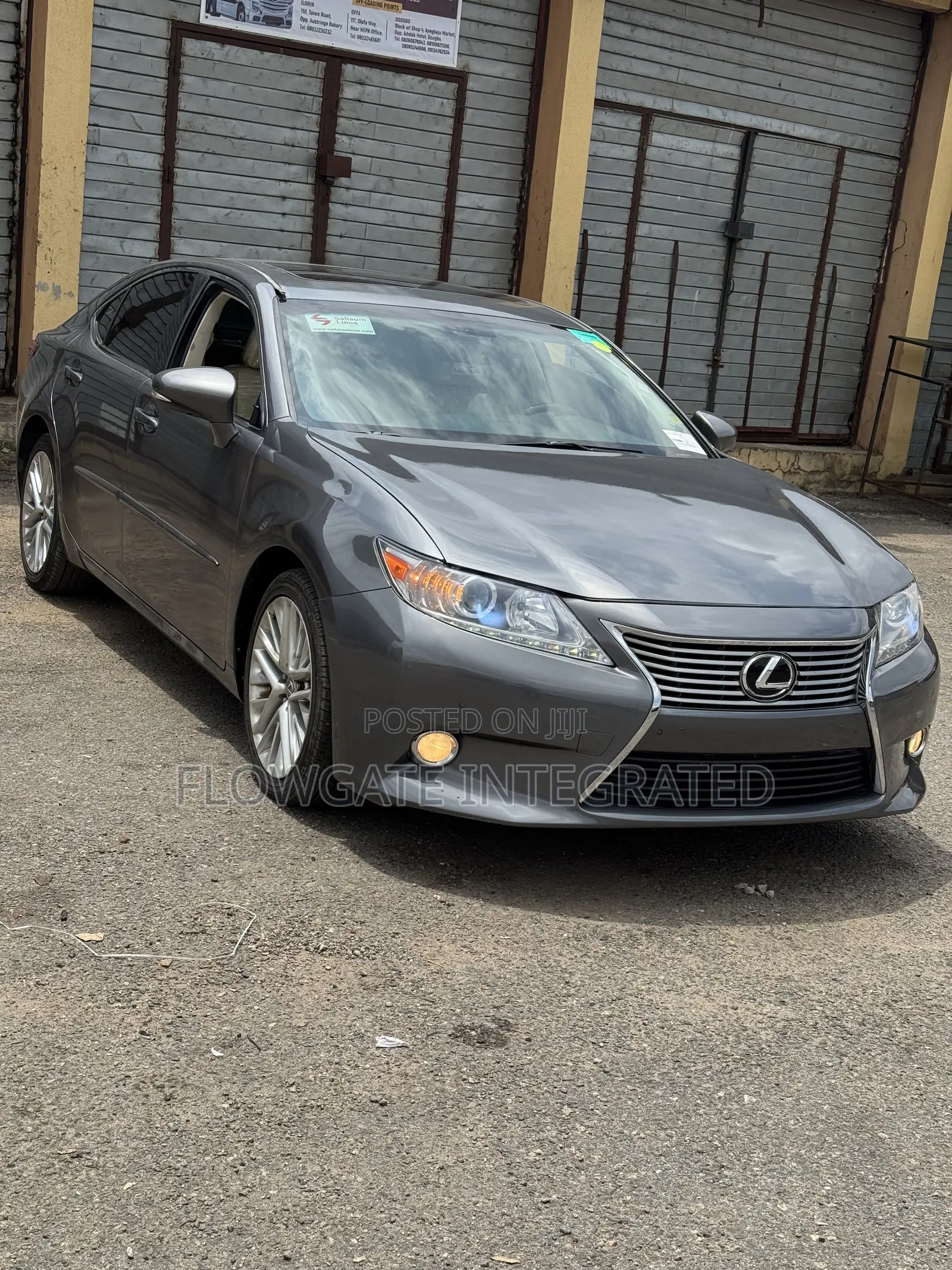 Lexus ES 350 FWD 2014 Gray
