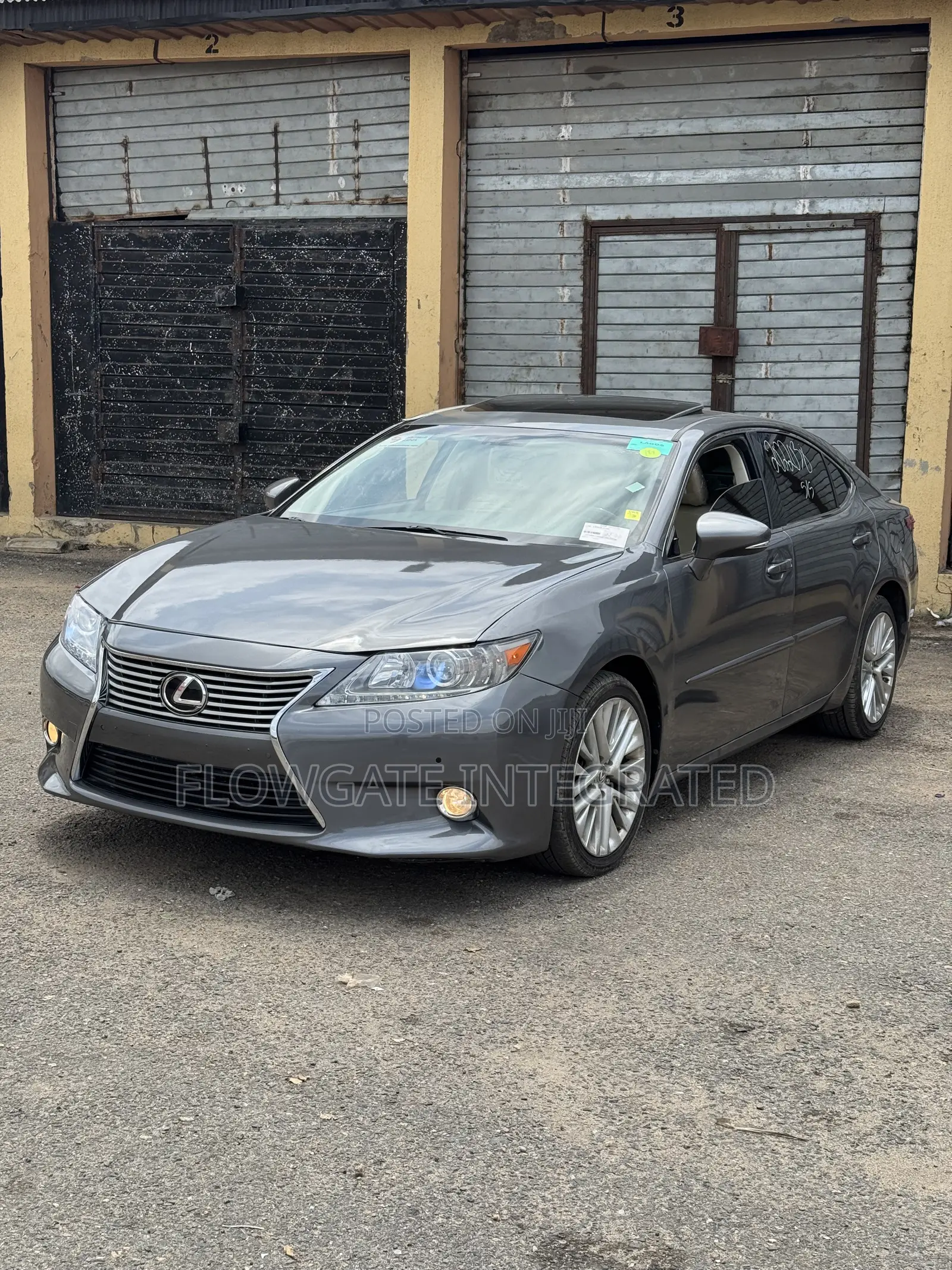 Lexus ES 350 FWD 2014 Gray