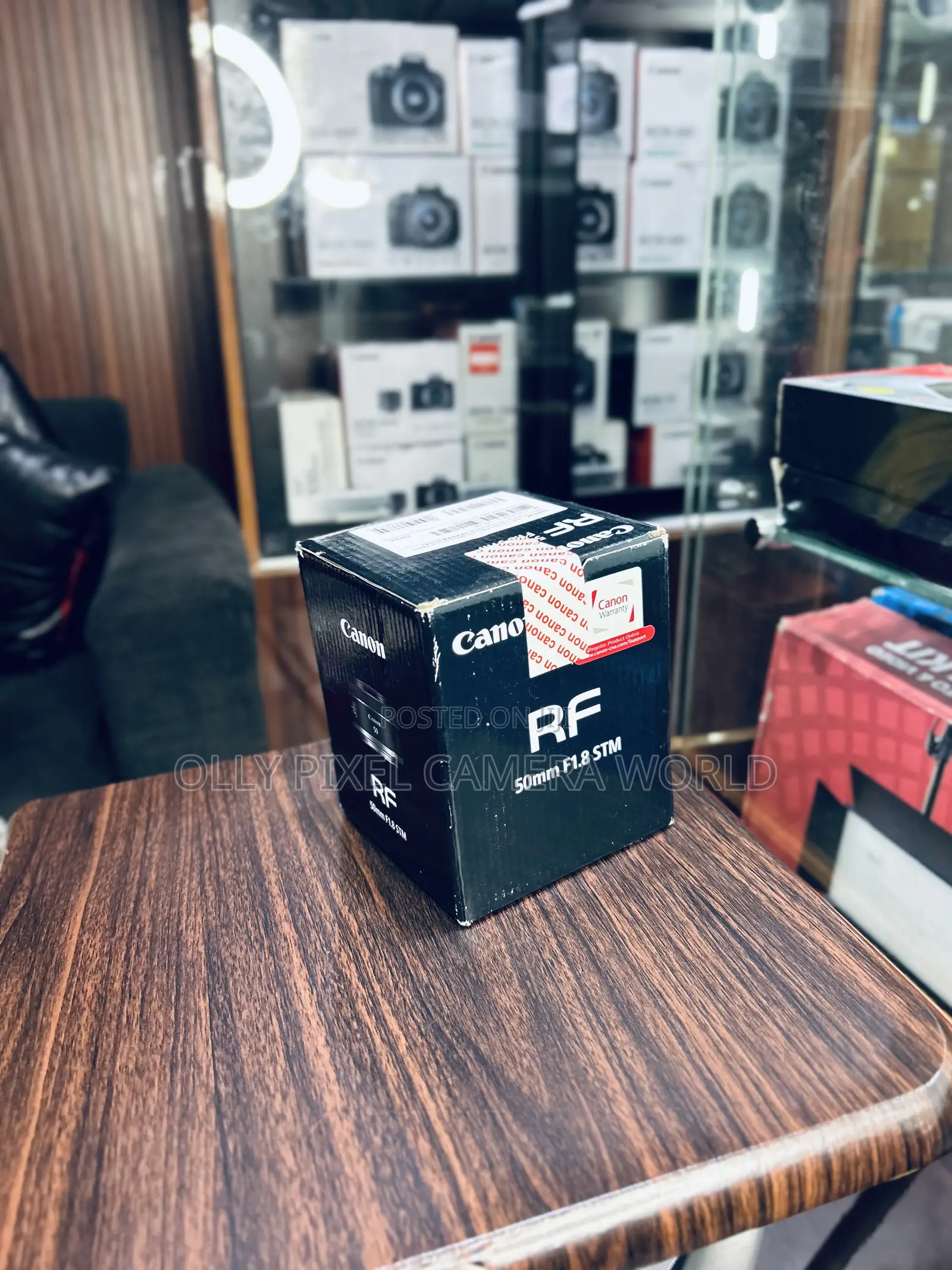 Canon RF 50mm 1.8 STM