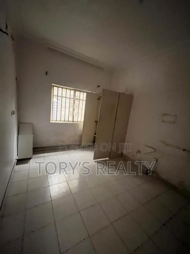 2bdrm Apartment in Ikota for rent