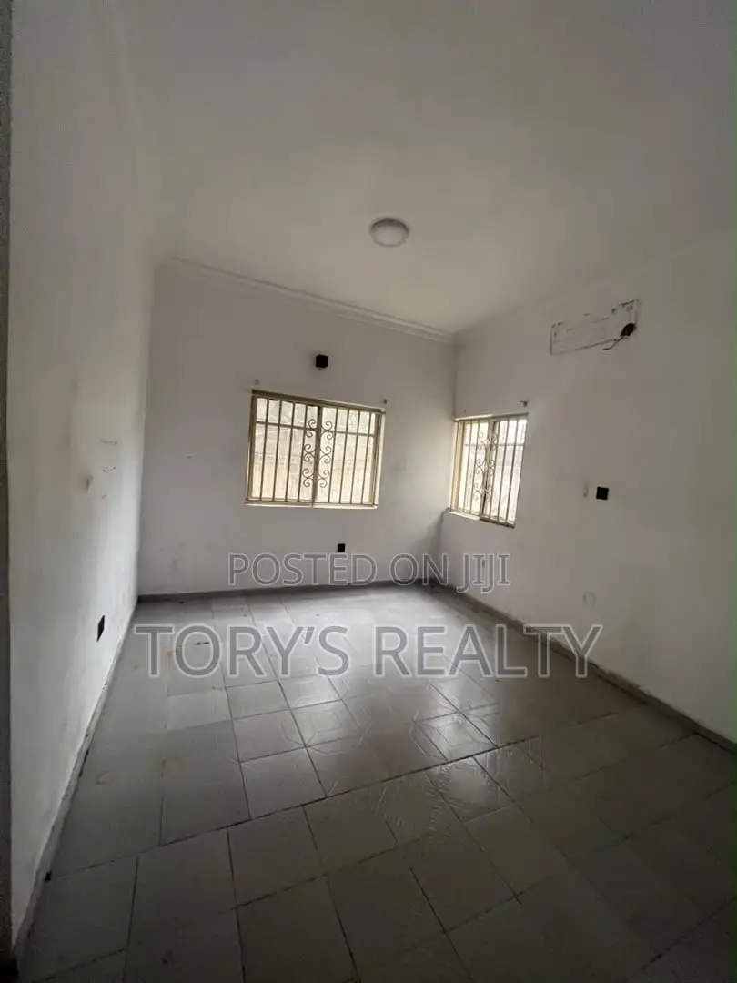 2bdrm Apartment in Ikota for rent