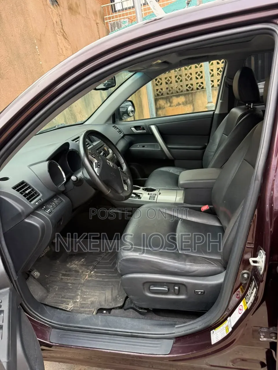 Toyota Highlander 3.5L 4WD 2013 Beige