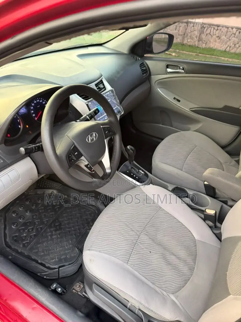 Hyundai Accent 2013 Red