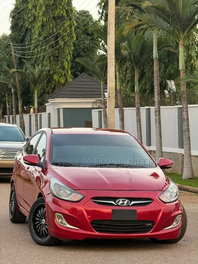Hyundai Accent 2013 Red