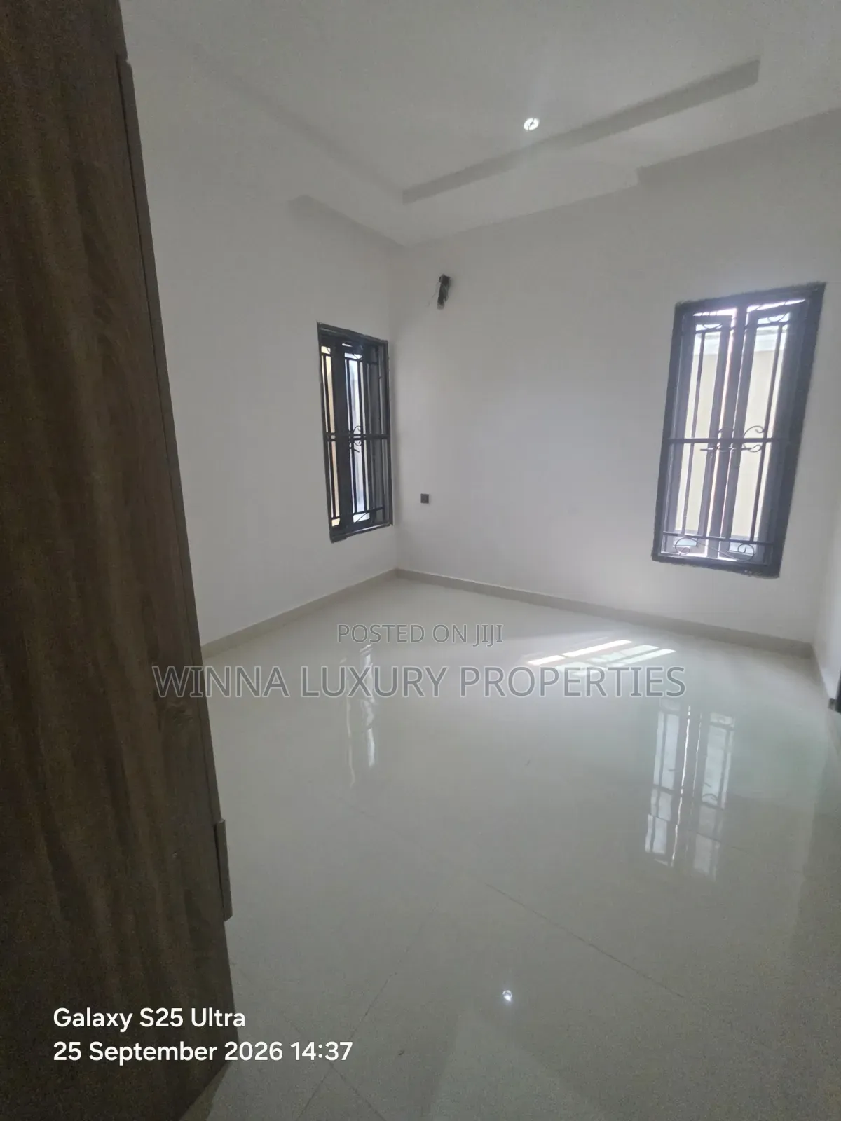 5bdrm Duplex in Citi Scape, Kaura for sale