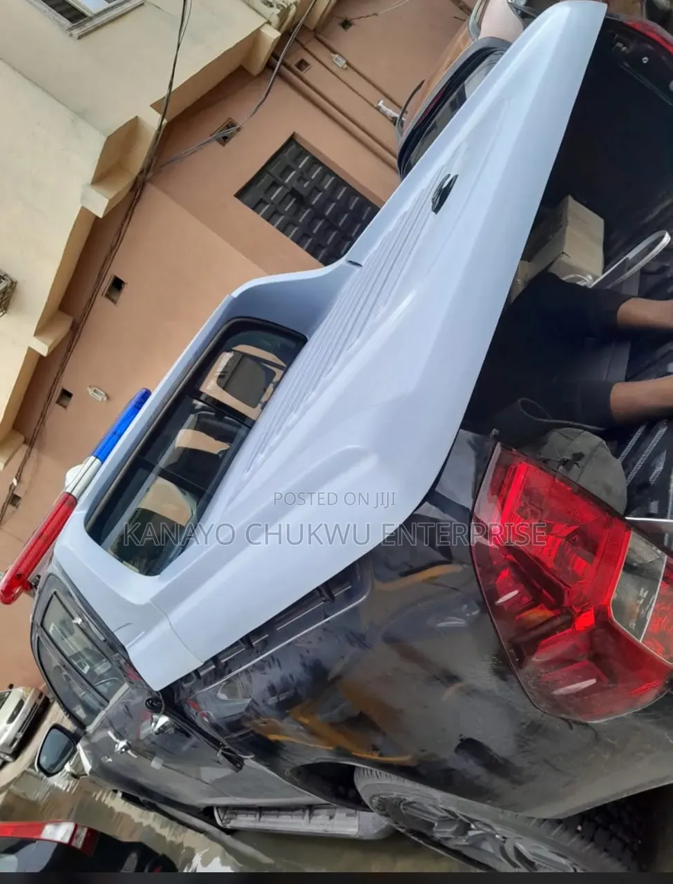Boot Cover Carry-Boy Taril Land Hilux 2025