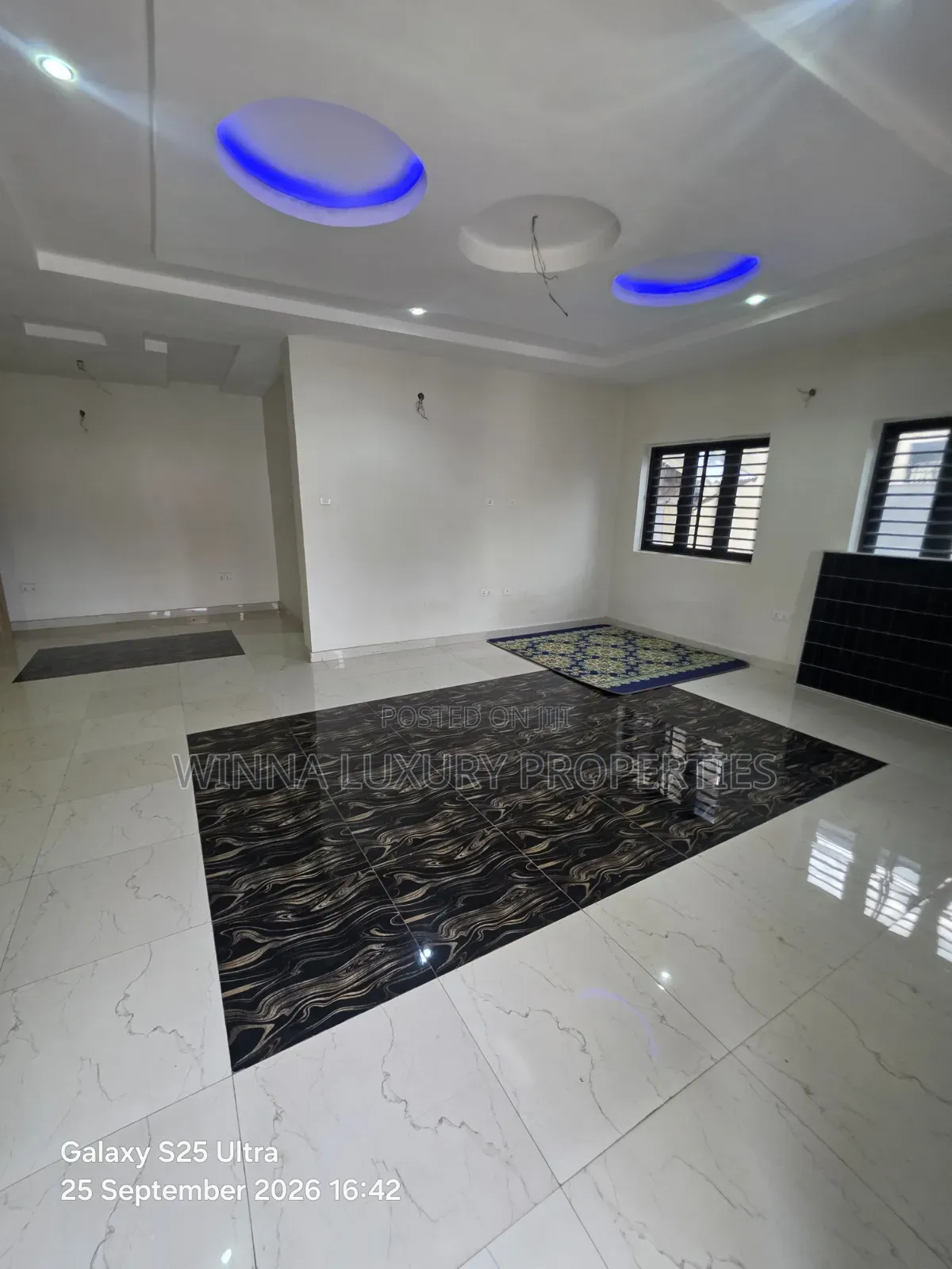4bdrm Bungalow in Light Gold, Lugbe District for sale