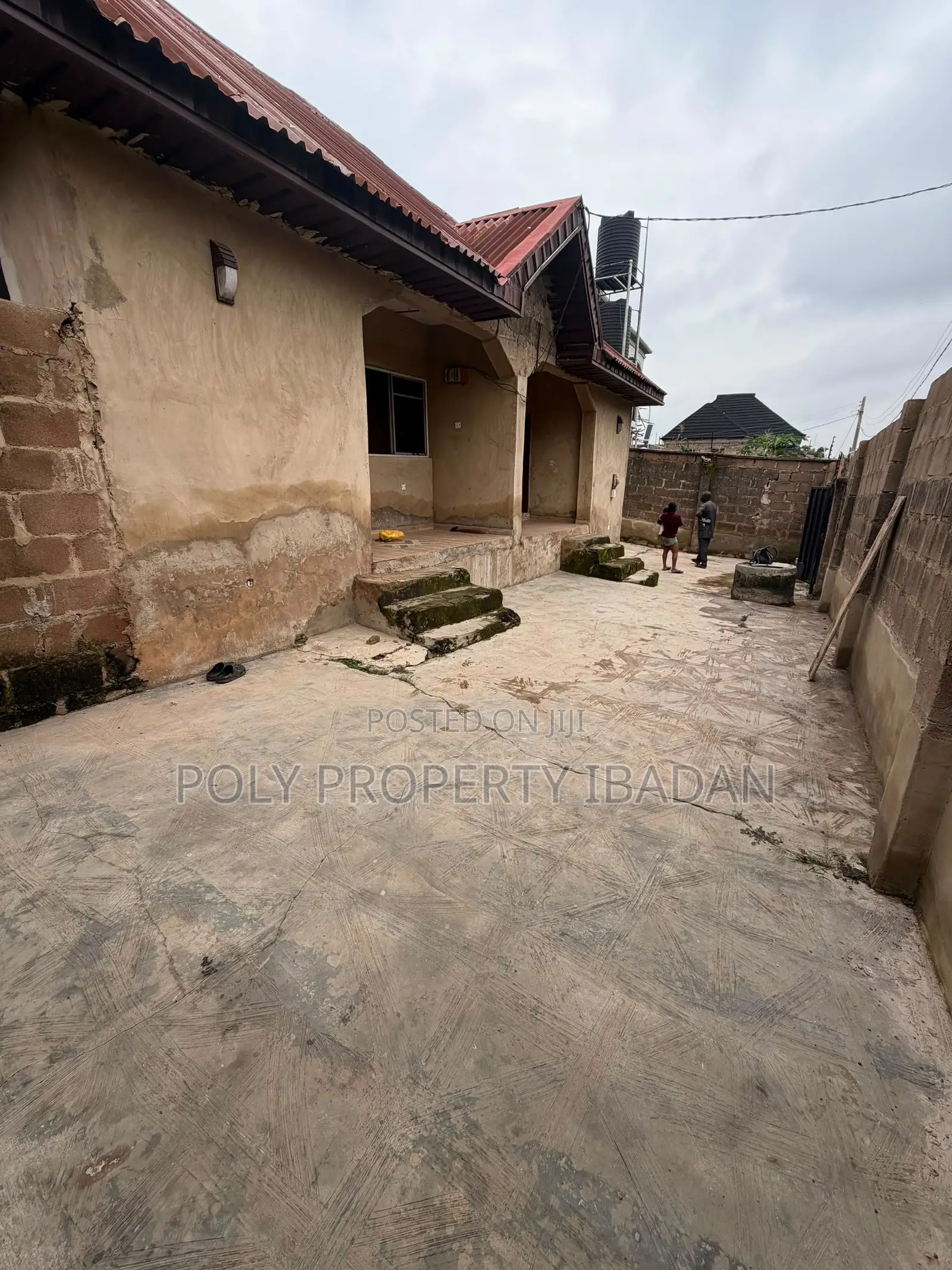 1bdrm Bungalow in Ibadan for sale