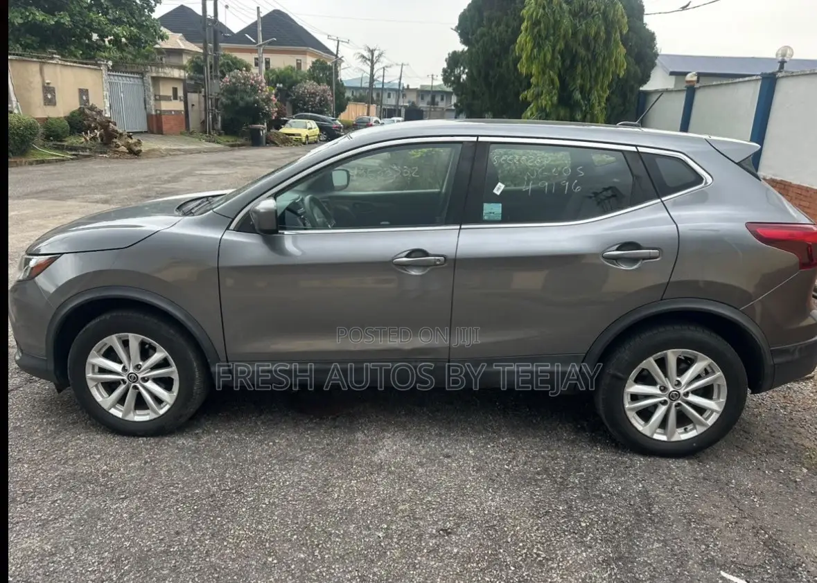 Nissan Rogue S AWD 2019 Gray