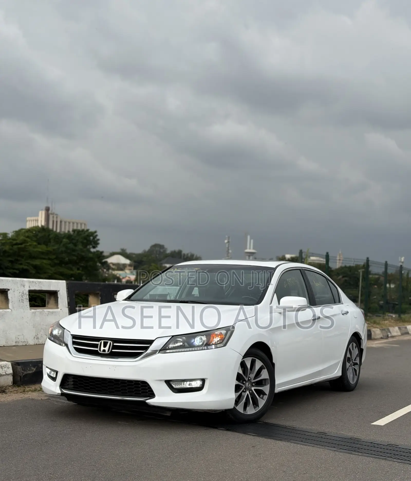Honda Accord EX-L 4dr Sedan (2.4L 4cyl CVT) 2014 White