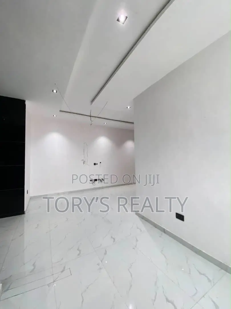 1bdrm Apartment in Ologolo for sale