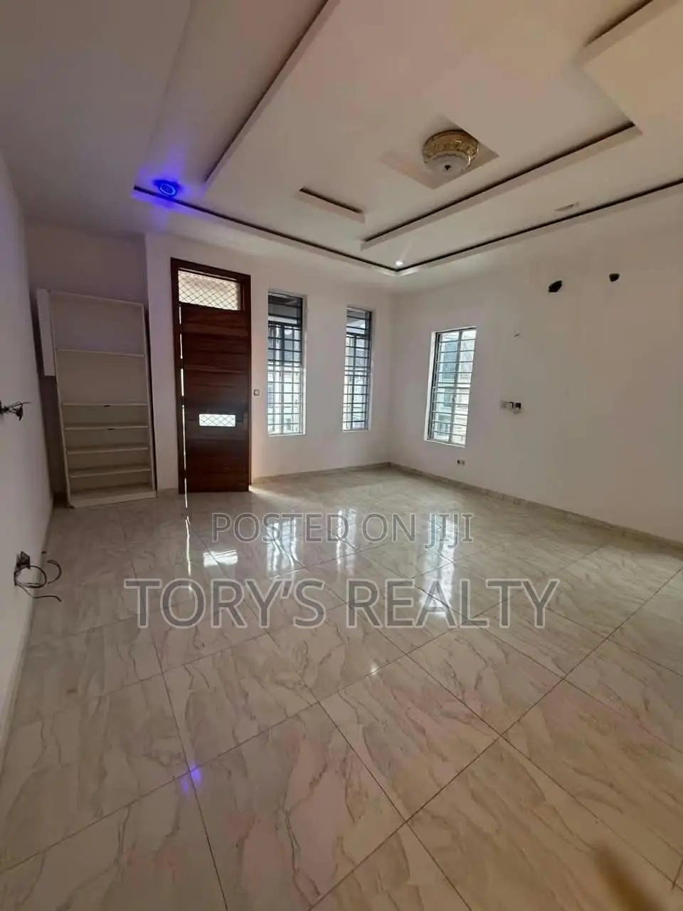 1bdrm Apartment in Lekki Phase 2 for rent