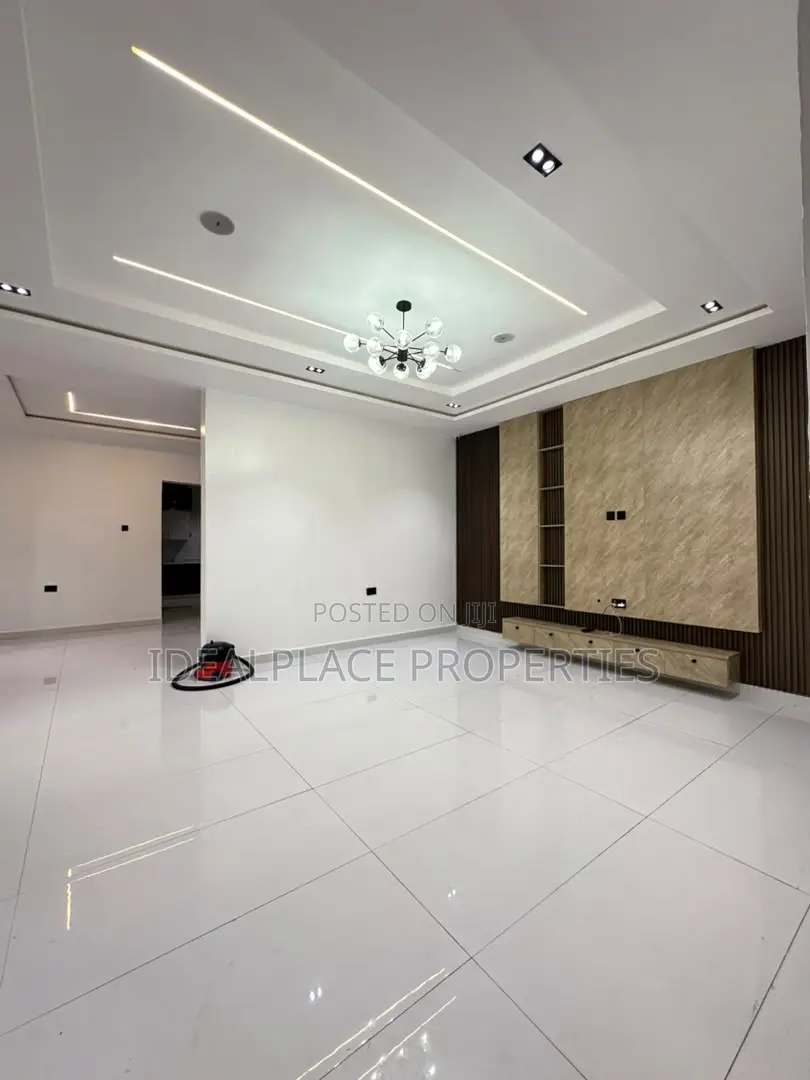 4bdrm Duplex in Ajah for sale