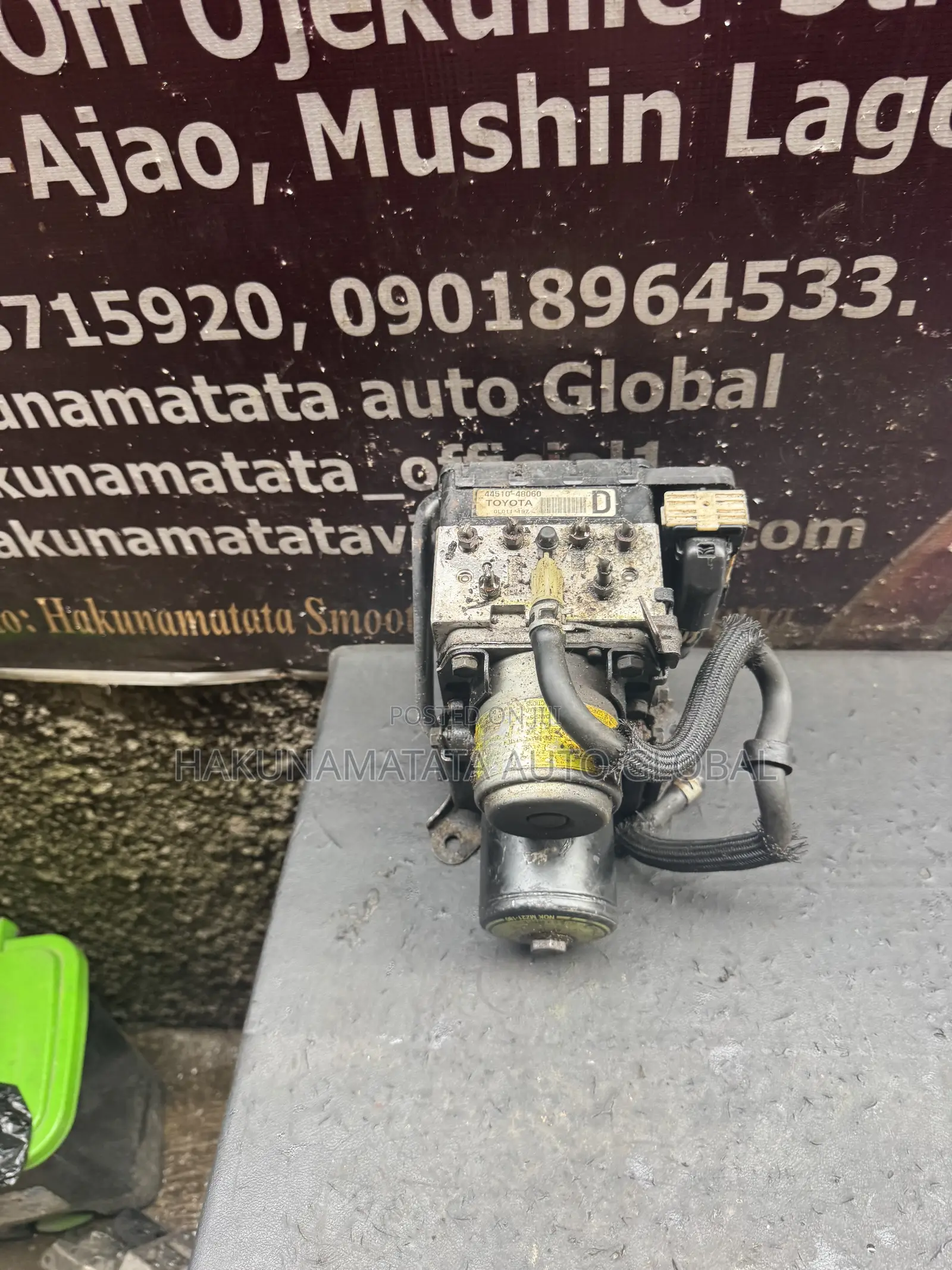Lexus RX400h ABS Pump 2006–2008