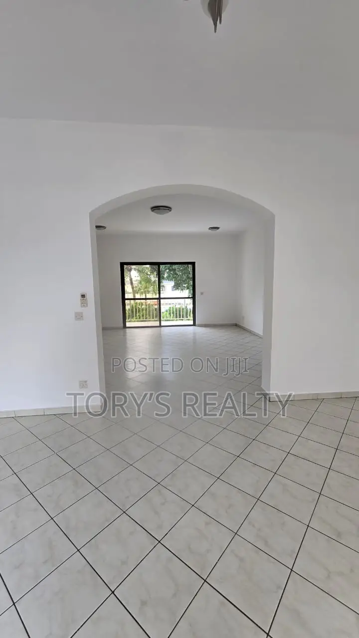 3bdrm Apartment in Ikoyi S.W for rent