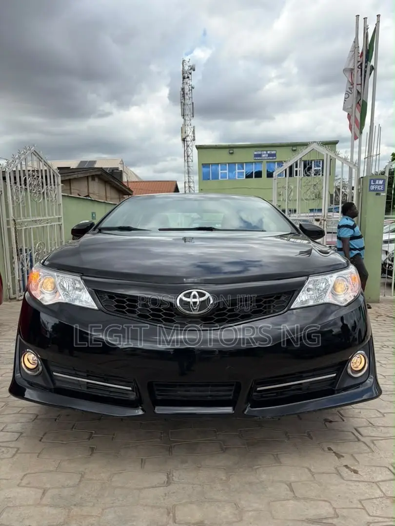 Toyota Camry SE Limited Edition 4dr Sedan (2.5L 4cyl 6A) 2012 Black