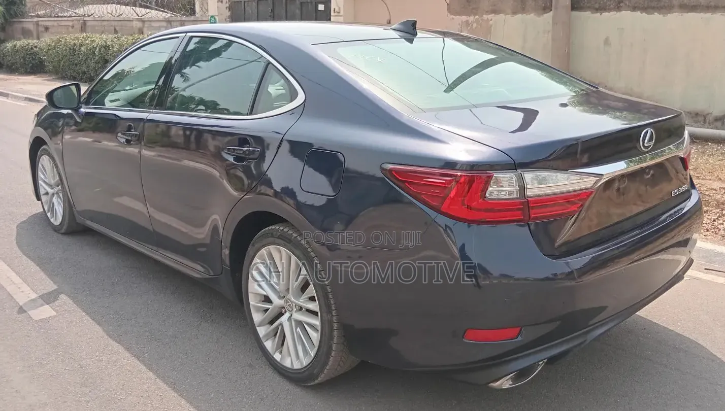 Lexus ES 350 FWD 2018 Blue