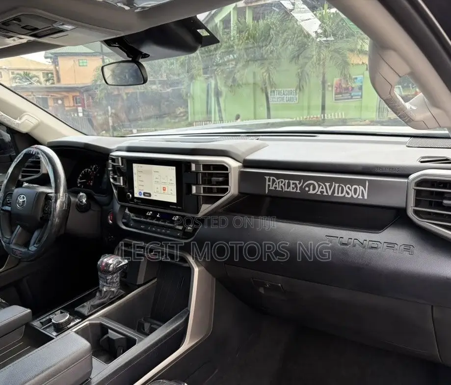 Toyota Tundra SR5 Double Cab 8.1' Bed 2023 Black