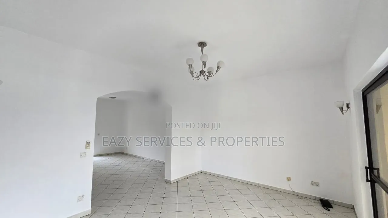3bdrm Apartment in Gated And Secured, Old Ikoyi for rent