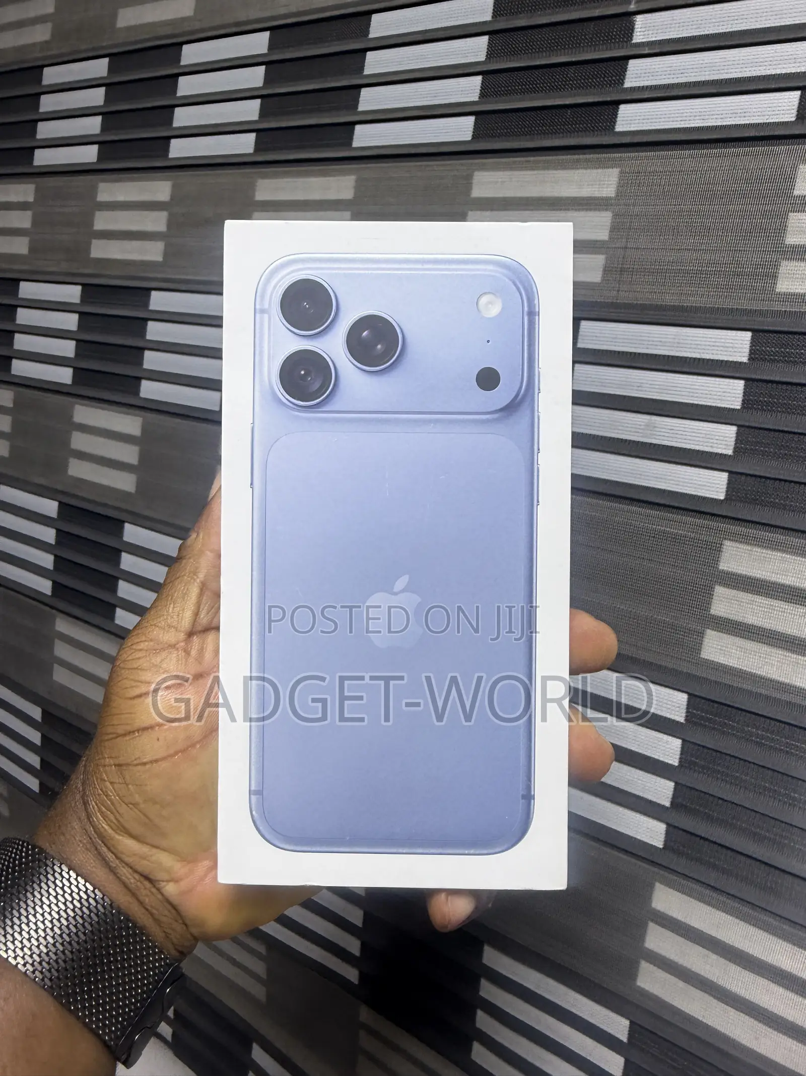 New Apple iPhone 18 Pro 256 GB Blue