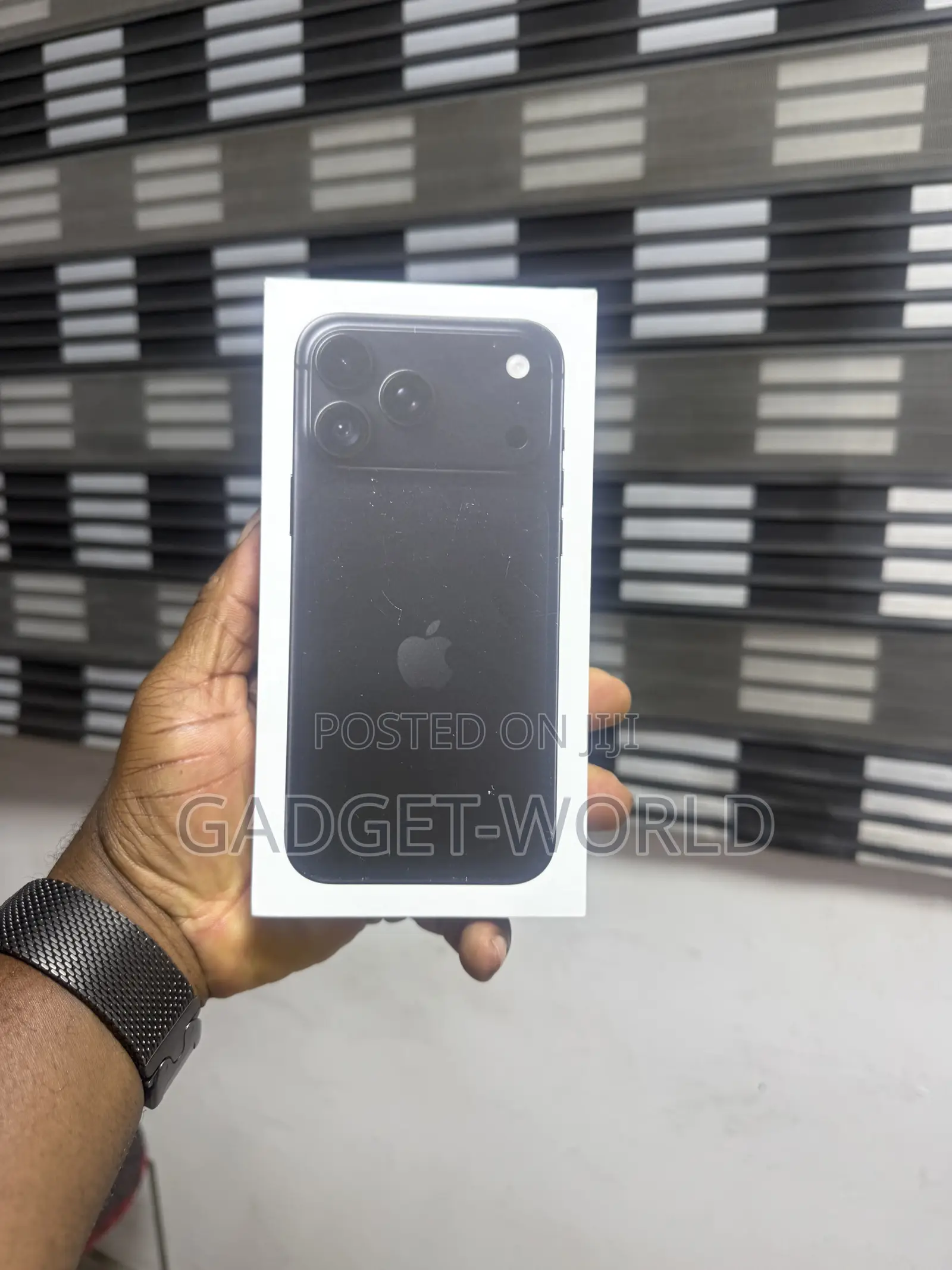 New Apple iPhone 18 Pro 256 GB Black