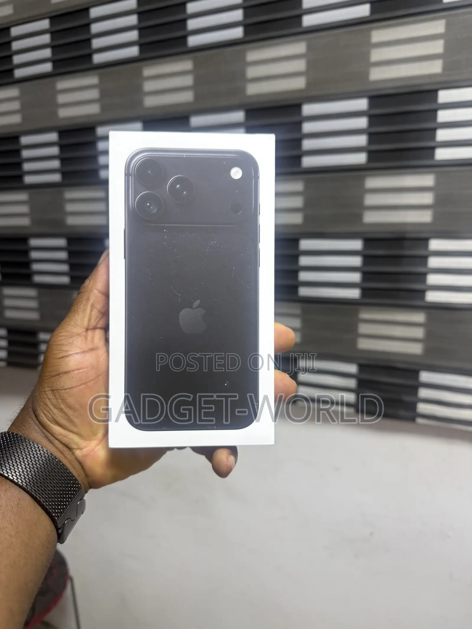 New Apple iPhone 18 Pro 256 GB Black