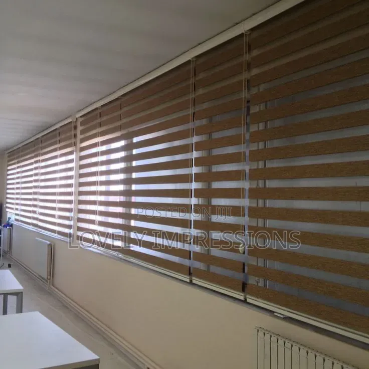 Light Brown Day and Night Blind