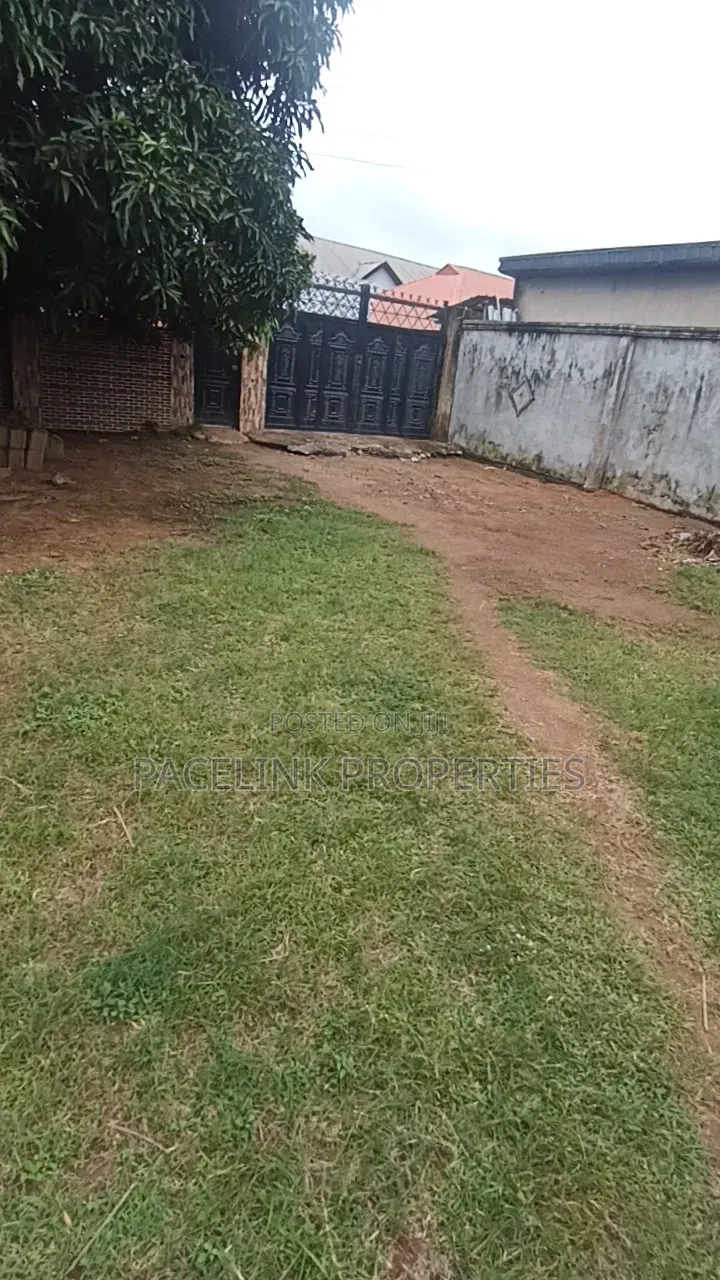 1bdrm Room & Parlour in Ayobo for rent
