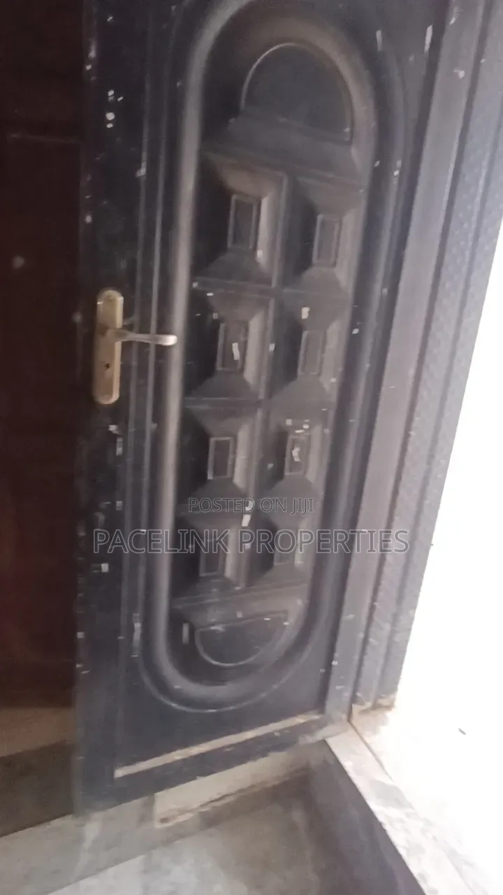 1bdrm Room & Parlour in Ayobo for rent