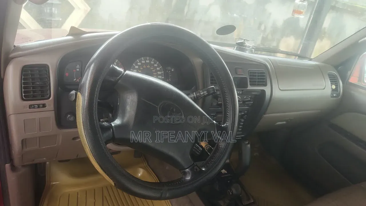 Toyota 4-Runner 2002 Red