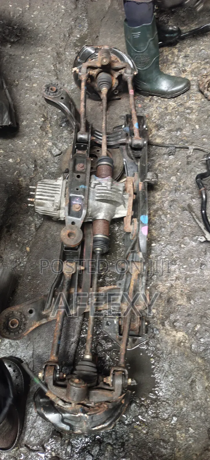 Complete Back Beam Toyota Venza 2009/2012/2014/2016