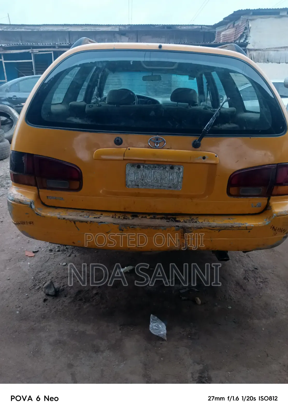 Toyota Camry 1998 Yellow