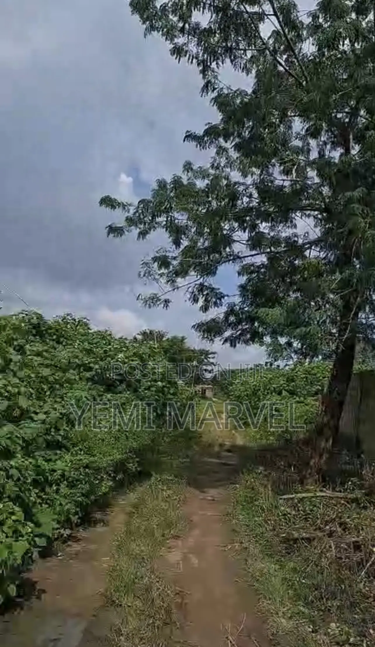 Residential Plot of Land at Asunle Area, Off Tipper Garage