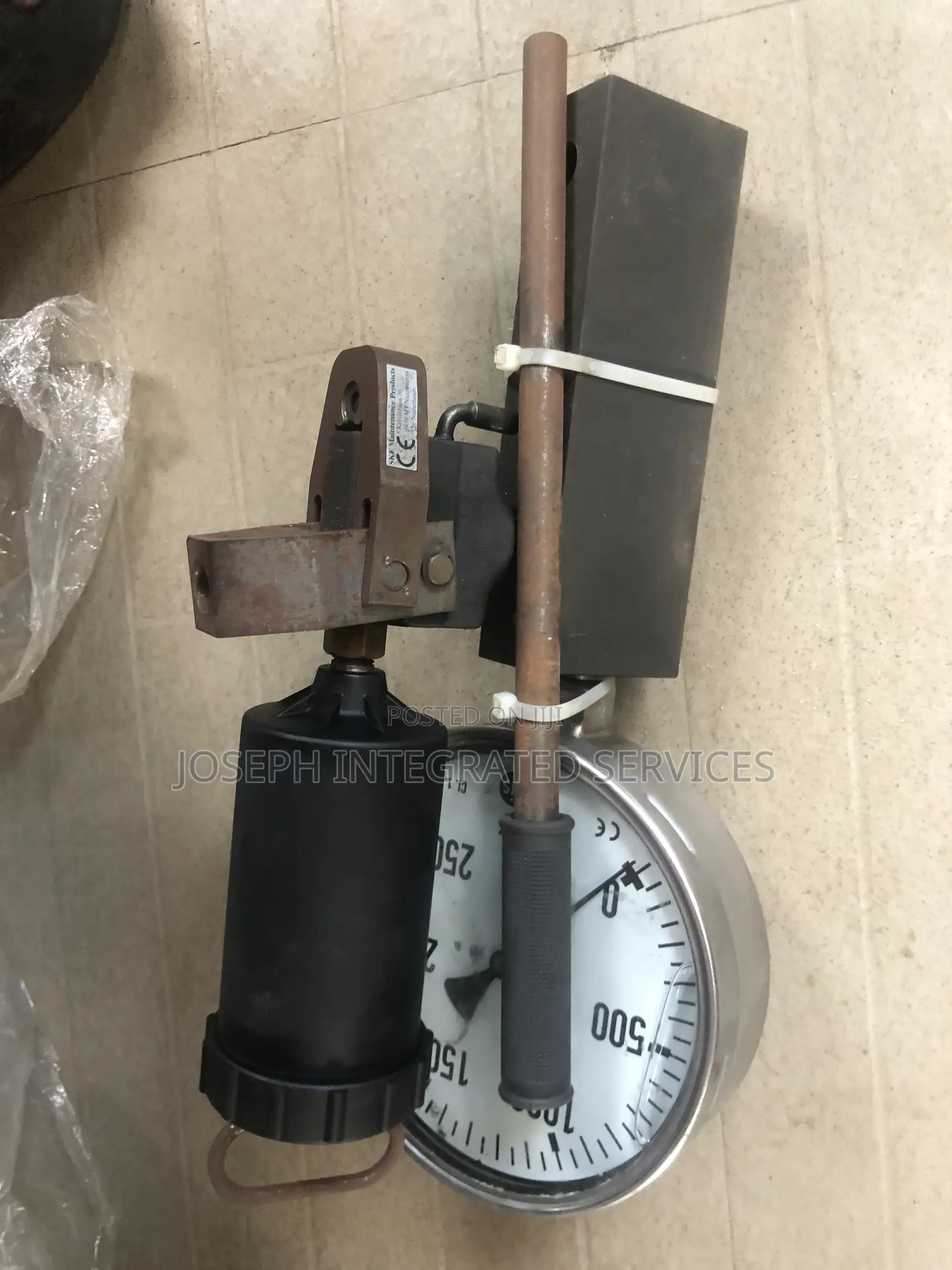 SKF 226400 Oil Injector