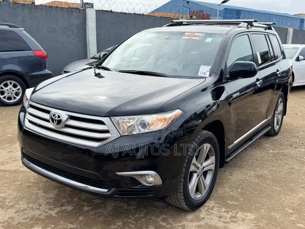 Toyota Highlander Limited 3.5l 4WD 2013 Black