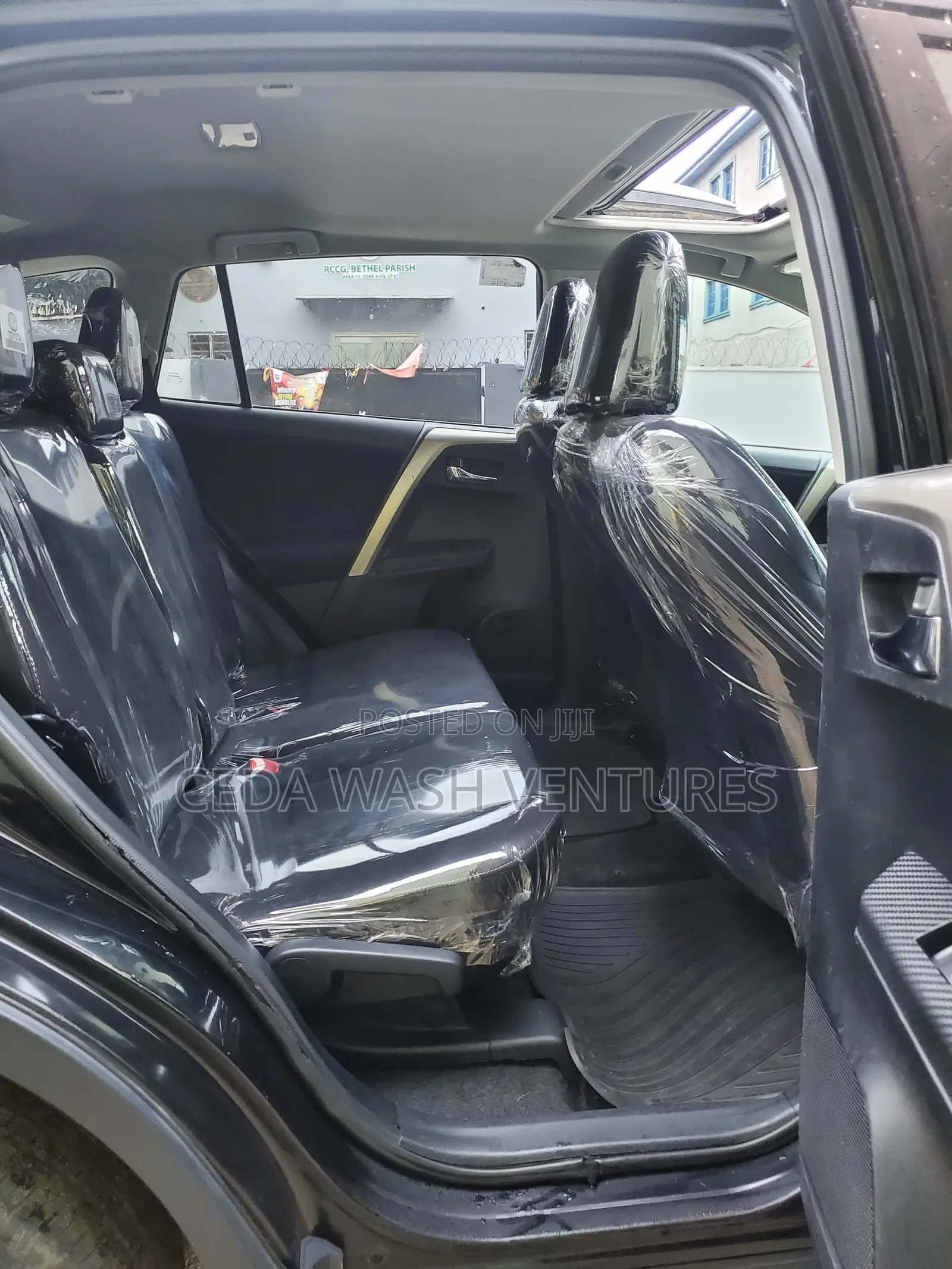 Toyota RAV4 XLE 4dr SUV (2.5L 4cyl 6A) 2015 Black