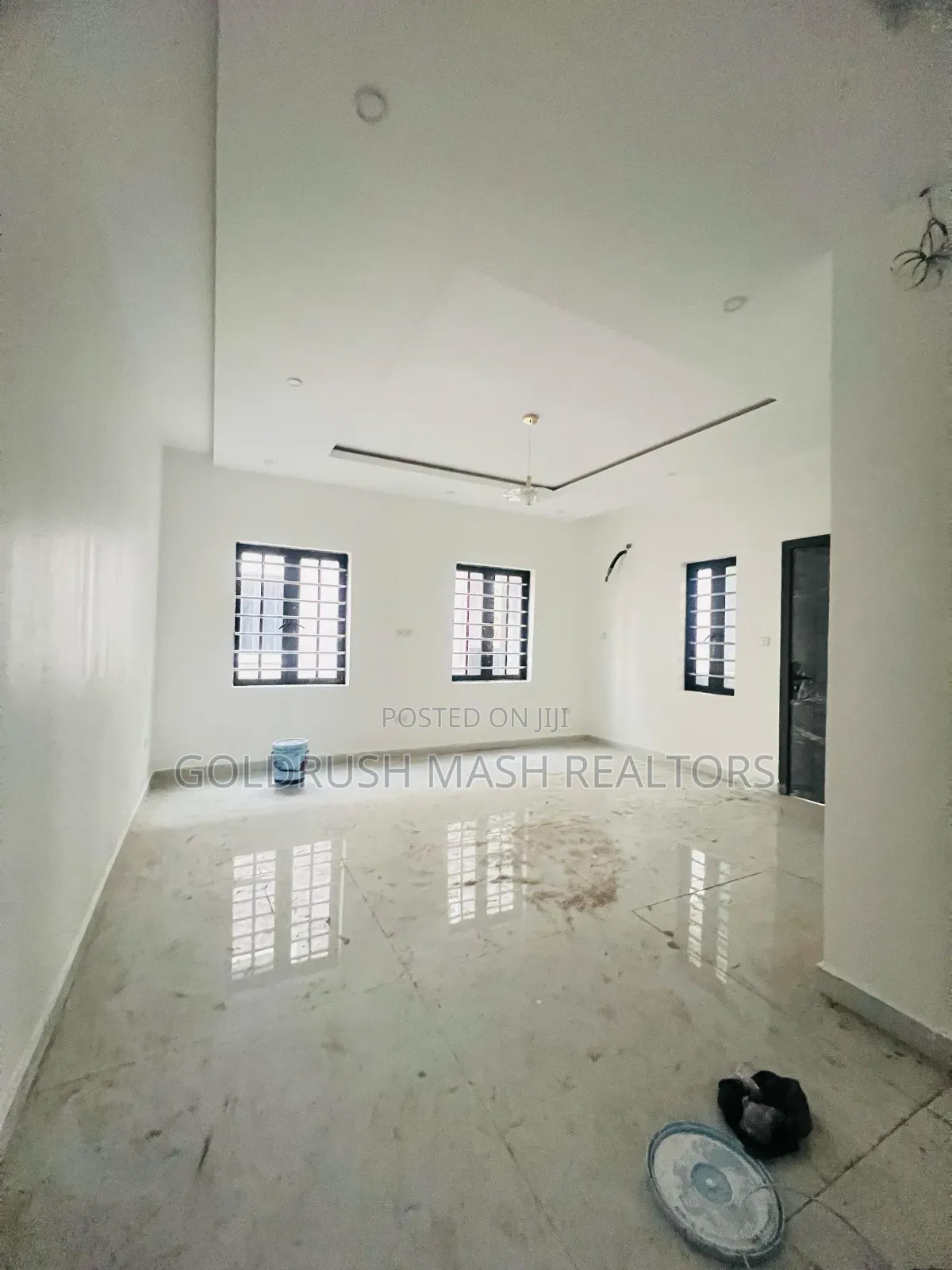 4bdrm Duplex in Millennium Estate, Phase 1 / Gbagada for sale