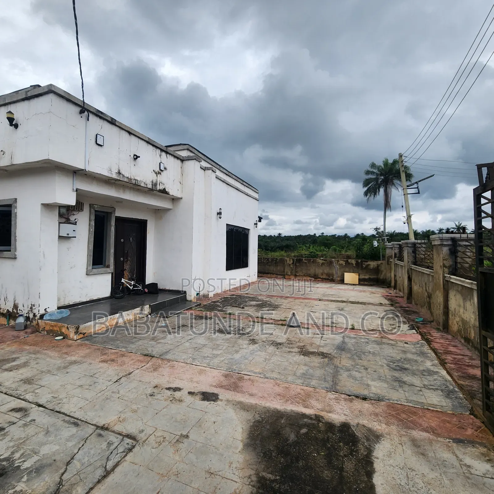 4bdrm Bungalow in City Park And, Iwo Road for sale