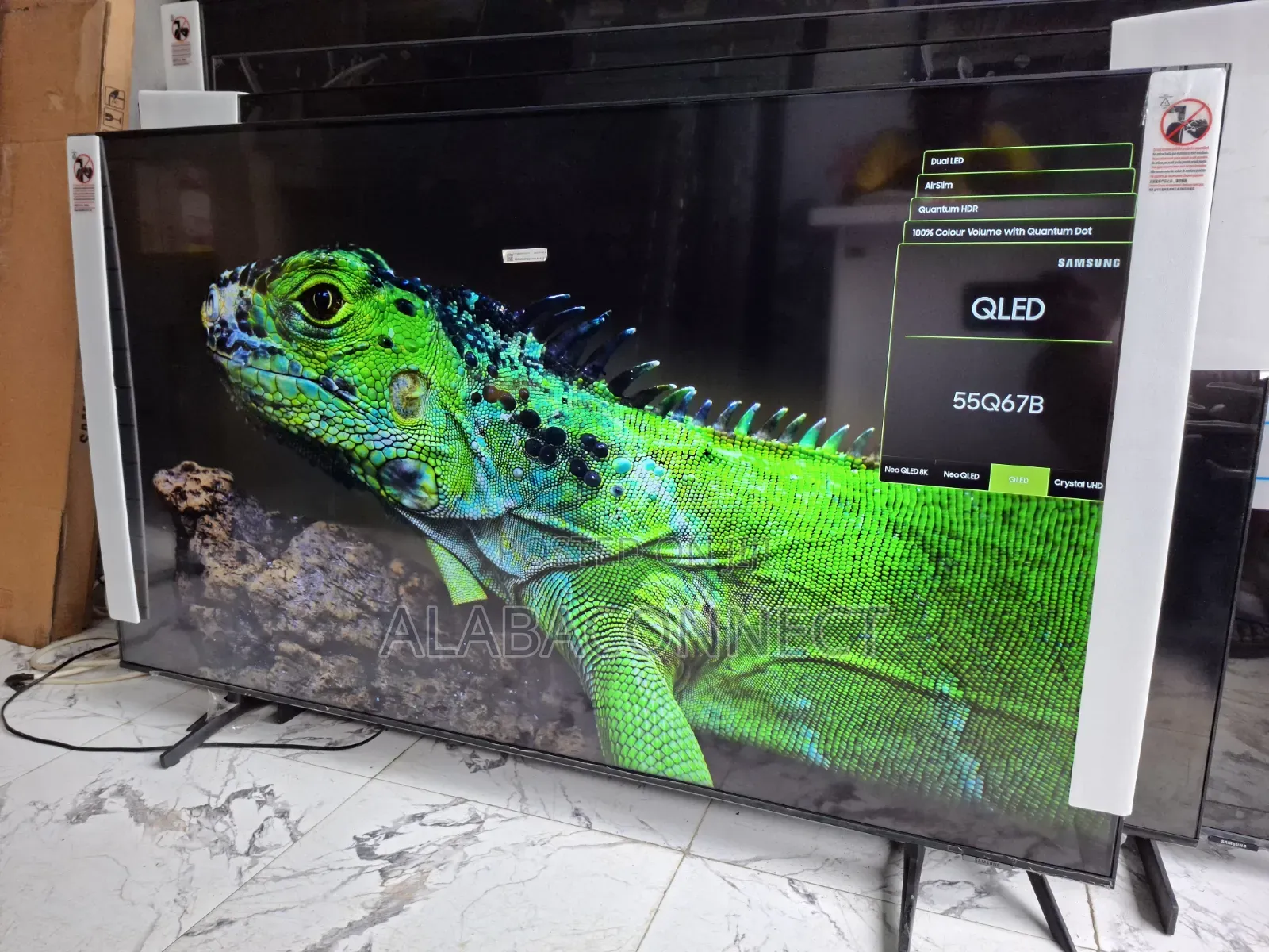 2022/23 55 inches Samsung Q67B QLED Display Smart TV